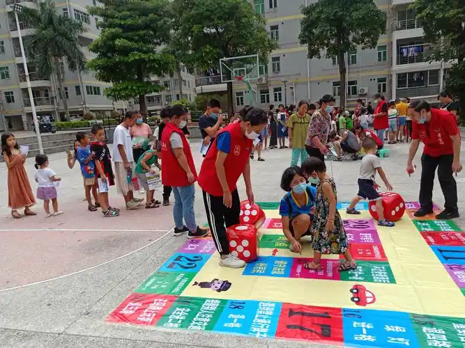 为成长助力,为梦想护航——福永社区学龄儿童交通安全项目成果展游园