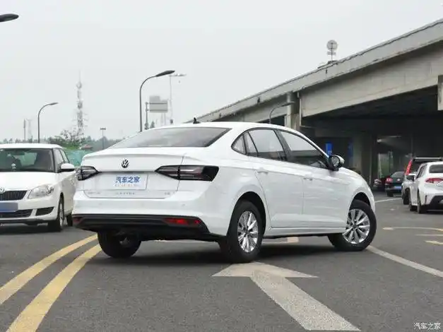 不到8万买大众朗逸还是6at变速箱不看看