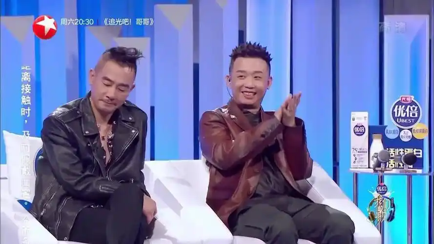 应采儿来节目现场直言陈小春跟gai周延两人太搭啦!