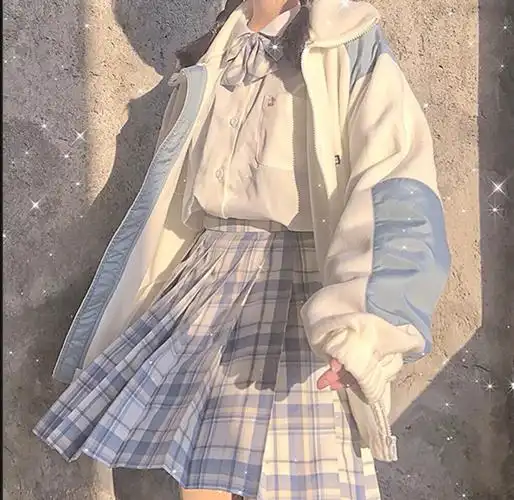 jk女生头像,jk上身图,图片源自网络(侵删)