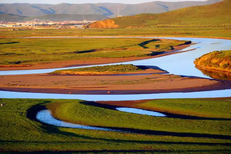 红原月亮湾 (共11p)