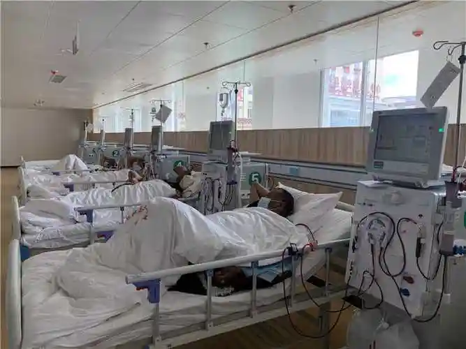 甘孜县血液透析室正式成立 为血透患者的"生命线"保驾护航