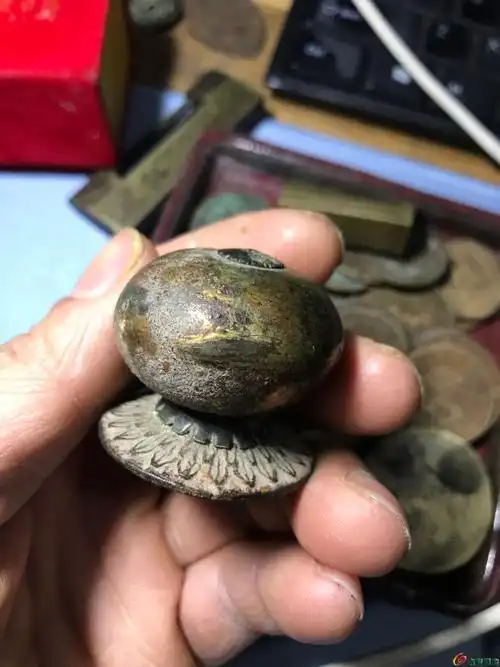 清代九品官员帽顶