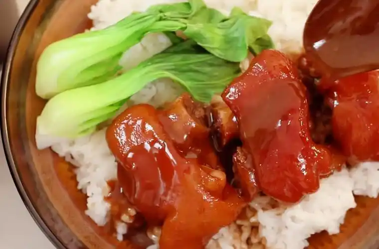 江大福猪脚卤汁饭|大块吃肉