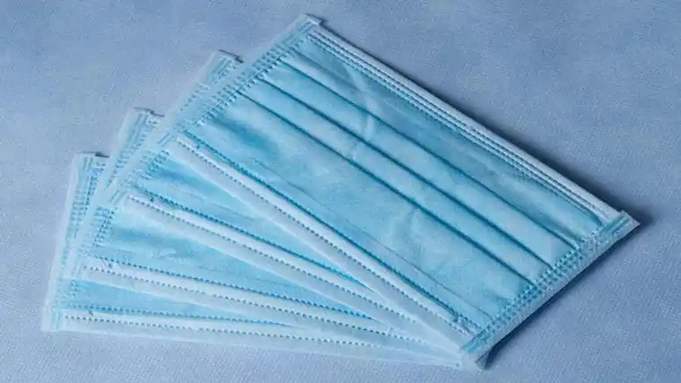 无纺布口罩哪面朝外面