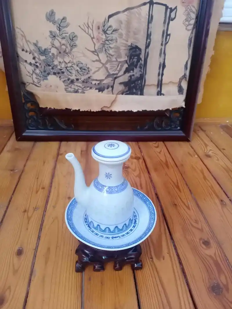 七,八十年代的酒壶 ,年轻时的记忆 . - 抖音