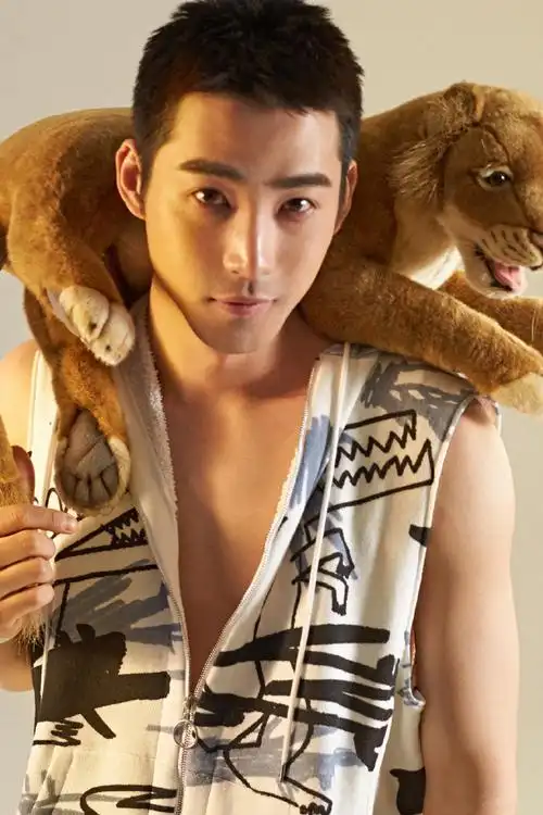 庞瀚辰搞怪清凉写真 - tt98图片网