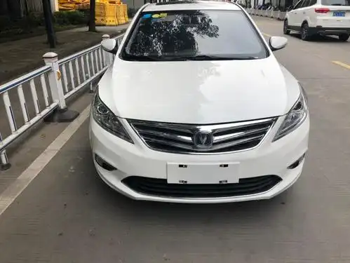 【温州】2016年3月 长安 逸动 长安1.6l 手动尊贵型 手动挡