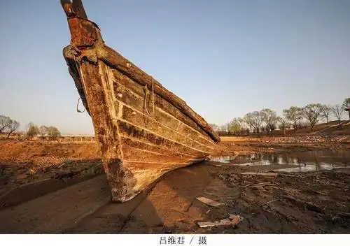 2009年,蒲园改造期,老木船印象.