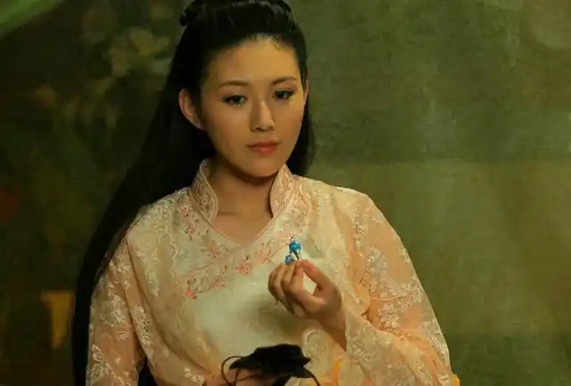 "秦淮八艳"个个名动一时,美艳动人,都有自己独特的个性.