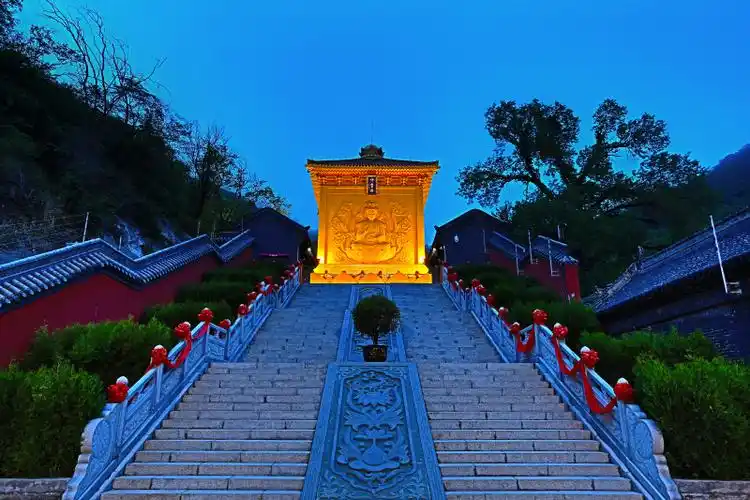 辽宁朝阳凤凰山风景名胜区(当天14点前可订)