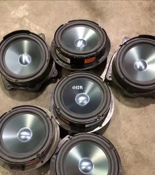 蟹蟹大佬薯们的观赏哈曼卡顿l7汽车音响