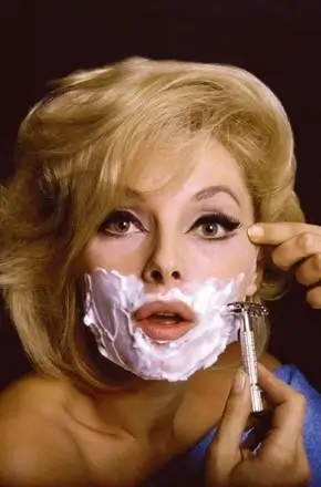 丽丝演员                                                   女