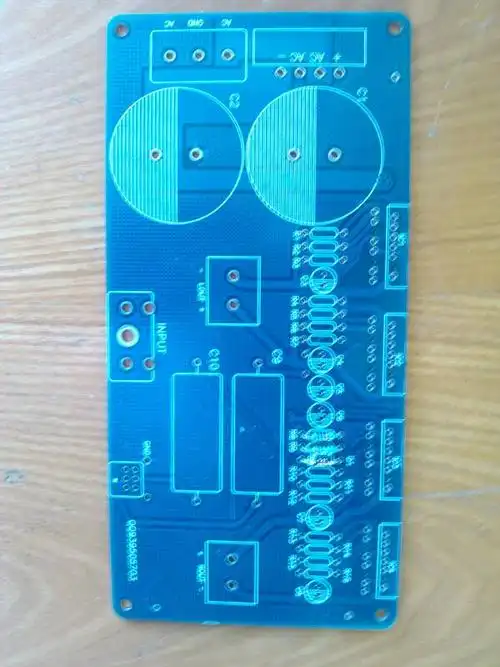 这个电路板焊接的时候,电容正极是那边?