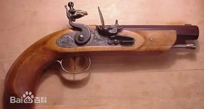 这个时候,士兵都还是集体行动,因为火绳枪和燧发枪的射击精度都非常低