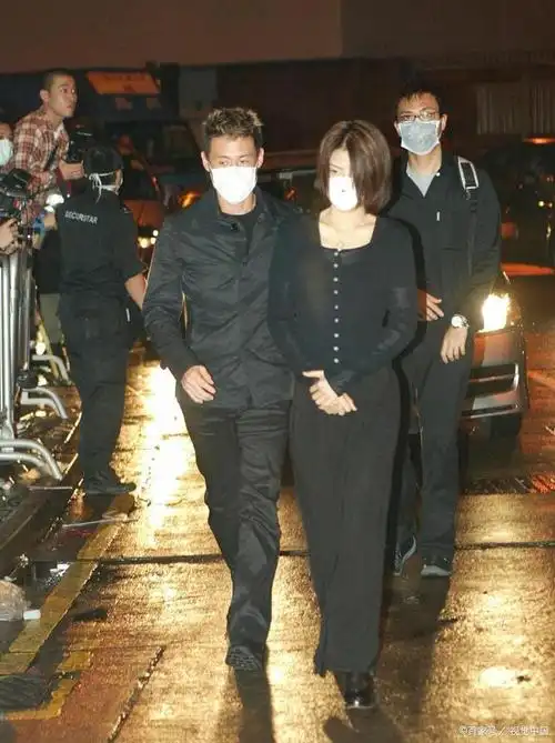 《人海孤鸿》年轻的罗美薇气质真好