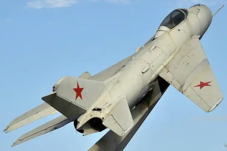 米格-19战斗机