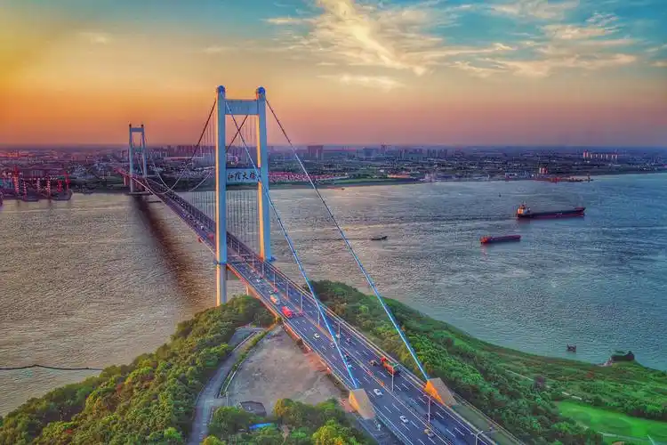 江阴长江大桥