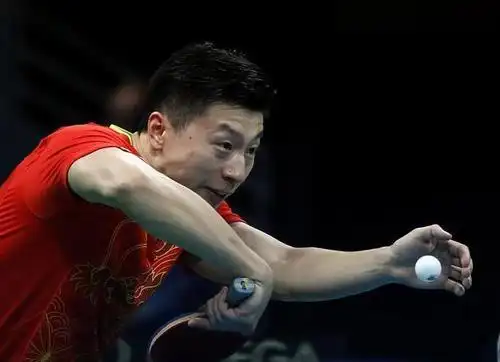 马龙以4比0战胜丹麦选手格罗特