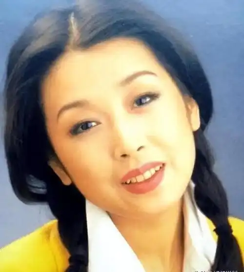 孙悦:嫁大9岁二婚富豪,生冠军儿子,如今的她,证明李健没说错