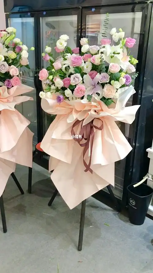 总算遇到个不要我做非洲菊花篮的客人了