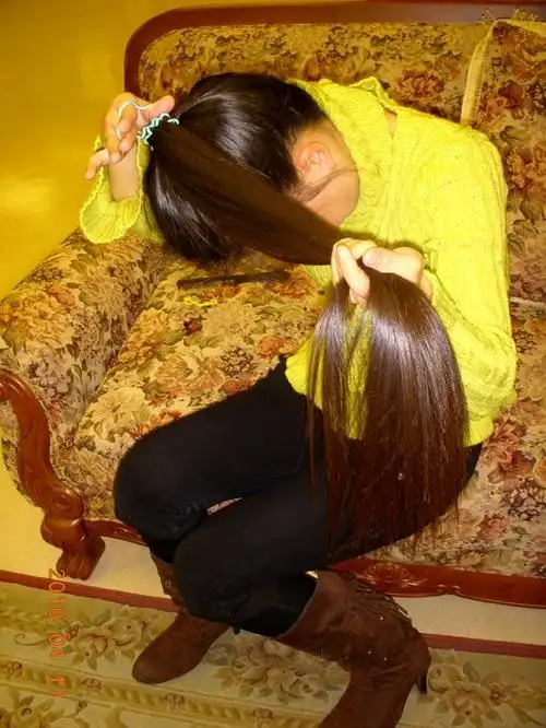 江南美女剪长发全过程-上海ww第167号光盘(3)