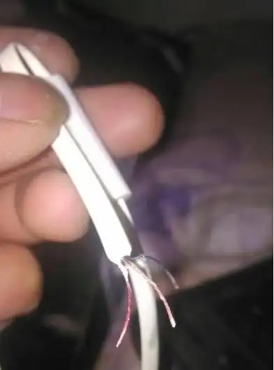 耳机线断了怎么接?