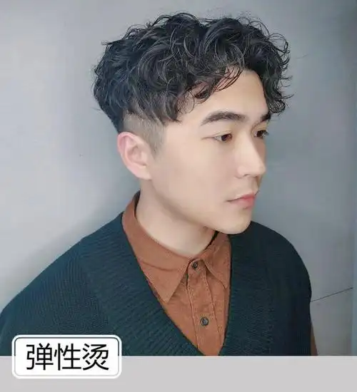 男生除了"锡纸烫"发型,还可以这样剪头发,时尚帅气有活力