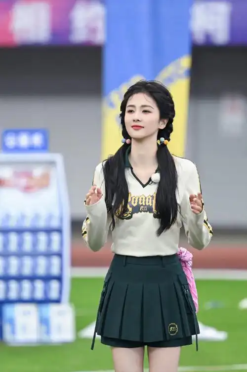 白鹿说我喘口气就来##白鹿多巴胺运动风造型