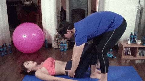 终于见识了现实中的双修技能——"双人瑜伽"实在太h了!