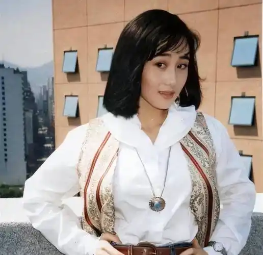 利智:嫁给李连杰,心碎的开始与张凤兰的终极对决_魅力_人生道路_舞蹈