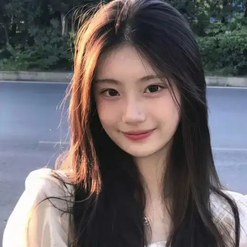 有没有很阳光向上正能量的女生头像