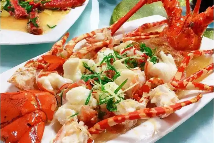 超简单清蒸波士顿龙虾的做法,简单美味! - 奇点