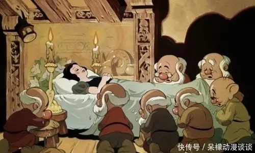 迪士尼公主睡觉时的形象,安娜公主毁童年,艾莎公主女王范十足