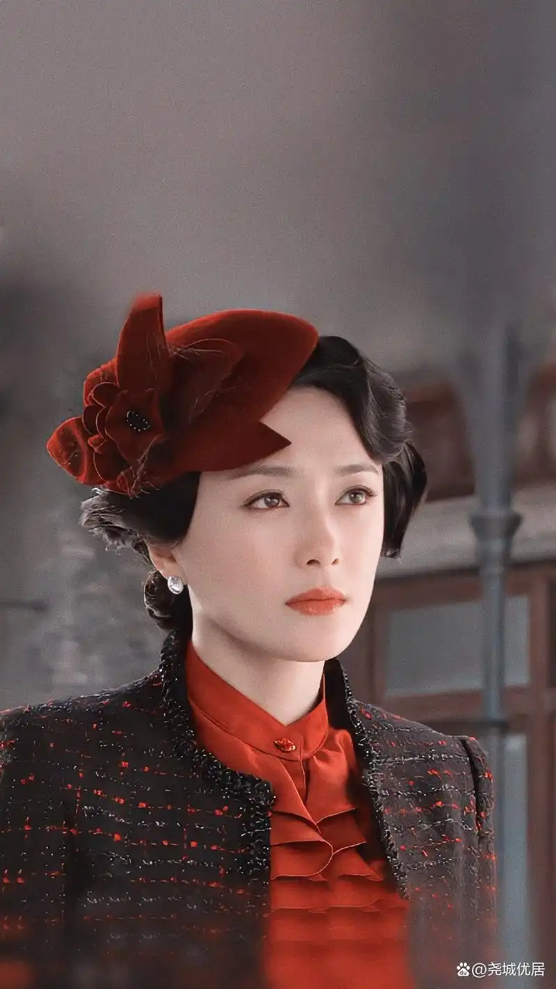 秦岚|顾海棠 截修 民国风壁纸