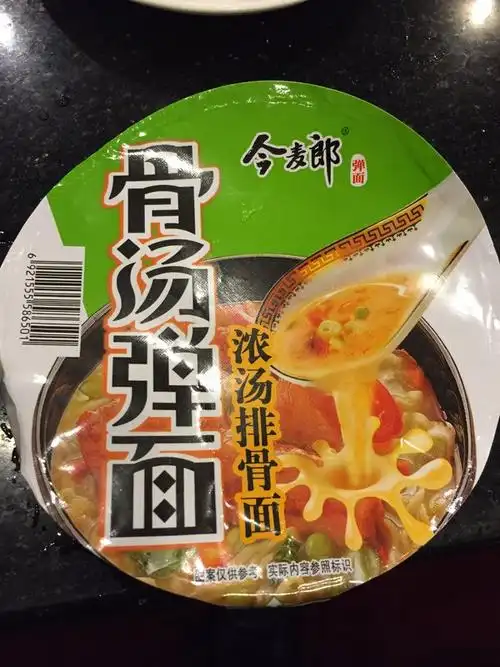 今麦郎 骨汤弹面 (浓汤排骨面)的热量和减肥功效