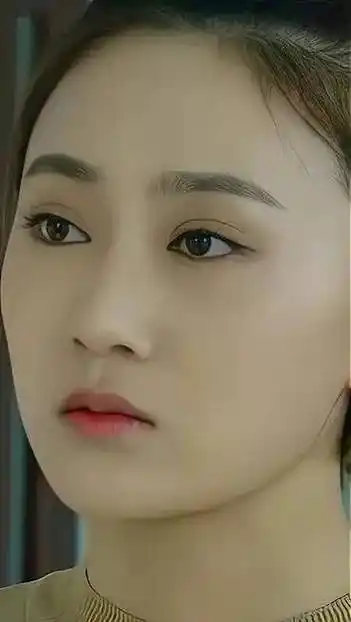 扮演者翟星月,1987年8月15日出生于黑龙江省五大连池市,毕业于辽宁省