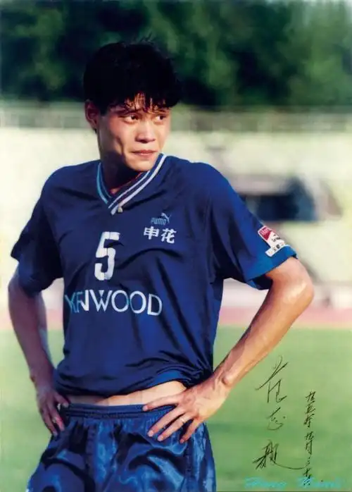 范志毅三任老婆,有空姐有模特有演员,张梦瑾比他小17岁