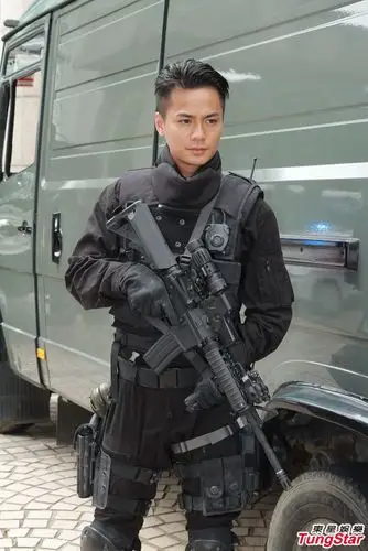 《飞虎ii>罗仲谦角色剧照图片 ( 1 / 11 ) 2020-11-25 17:07:57 图片