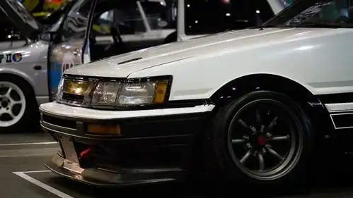 toyota ae86 levin 头文字d重现