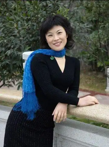 四十岁女人洋气的短发