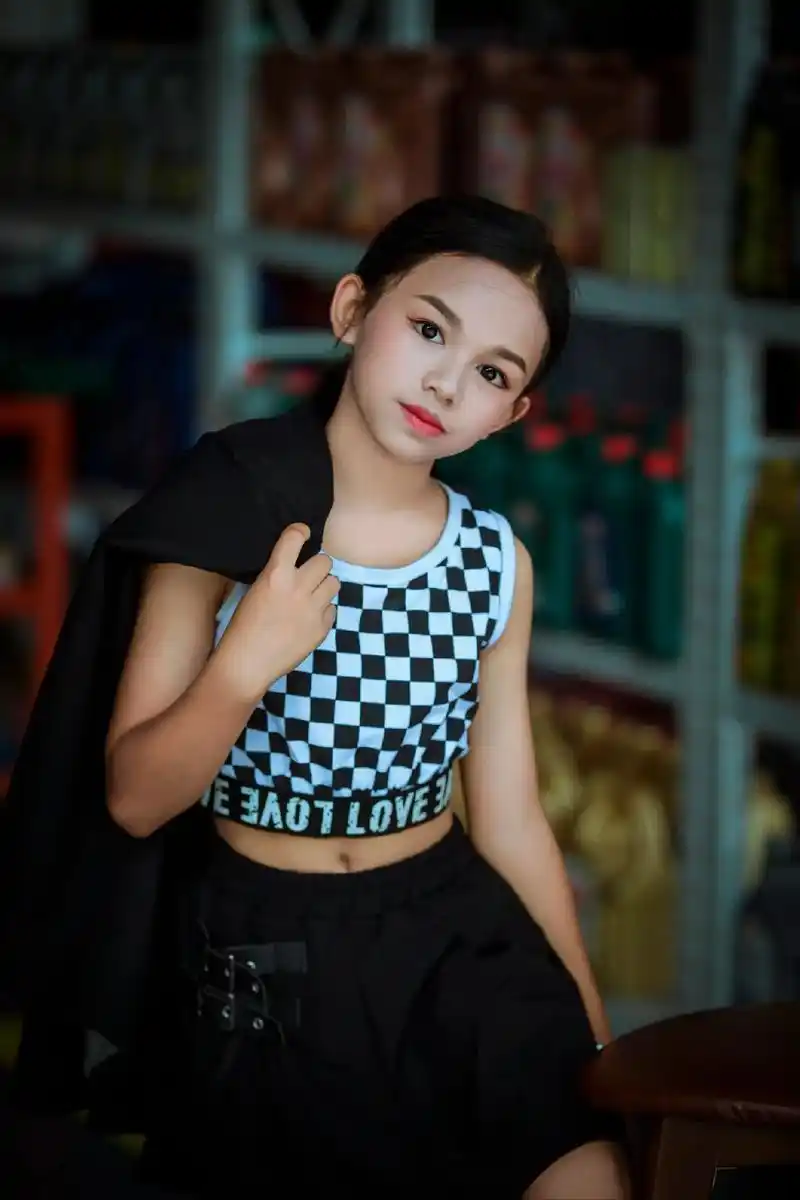 11岁了……承蒙时光不弃,我的女孩97就这样悄悄的长大了#儿 - 抖音