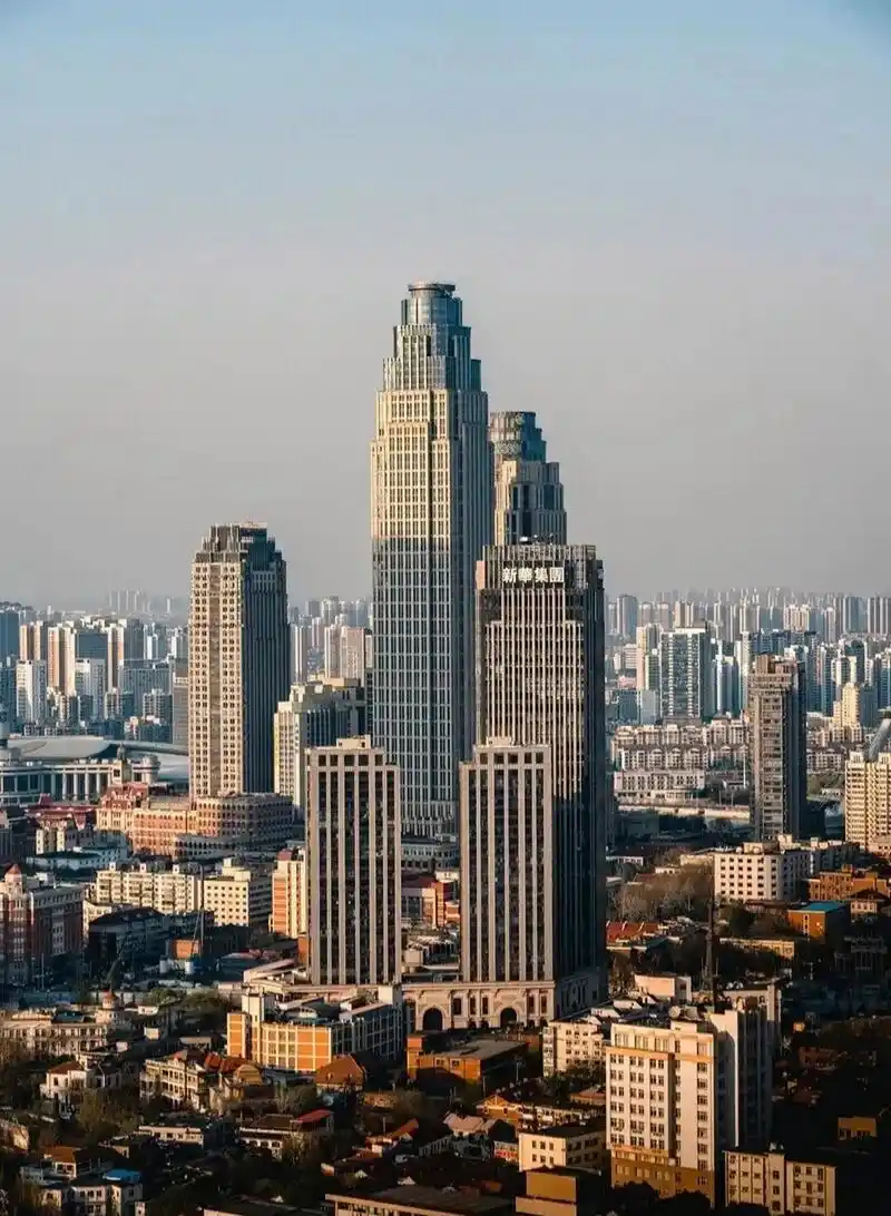 天津——是中国最具欧美气息的城市之一 其"第五大道"拥有许多西式小