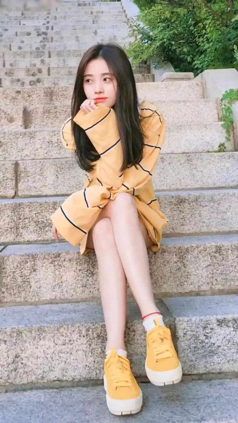 鞠婧祎#美女小姐姐 #壁纸手机超清全面屏  - 抖音