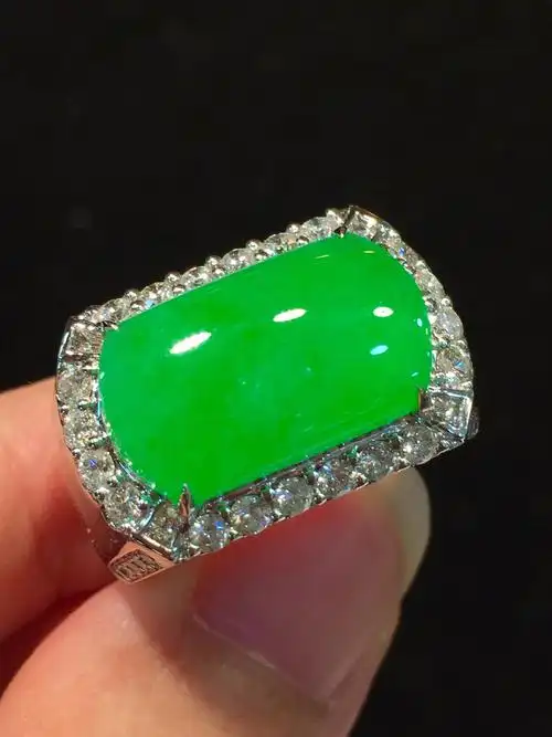 七小金镶嵌戒面戒指翡翠镶嵌18k马鞍绿马正阳戒指