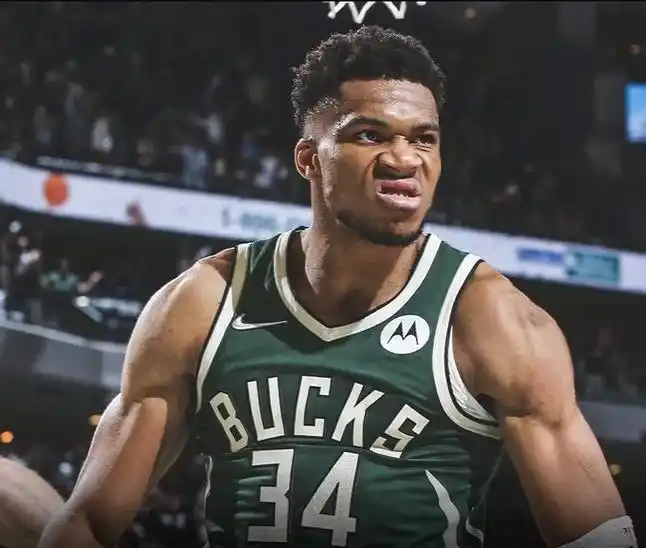 字母哥我的膝盖感觉很棒很高兴获得了两天休息时间