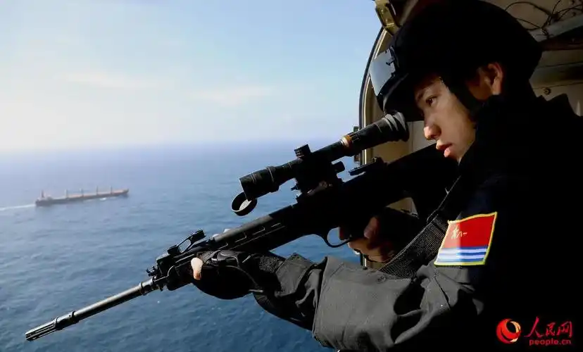 中国海军护航编队成功为世界粮食计划署船舶护航-国内频道-内蒙古新闻