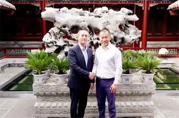 蒋介石曾孙蒋友松,长相酷似老蒋,回大陆祭祖公开表示:永不从政|汪长诗