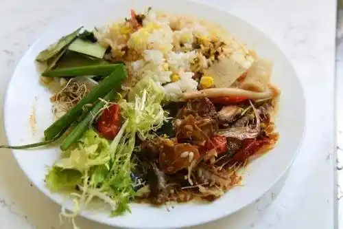 日常生活垃圾产生的容易腐烂的生物质废弃物 湿垃圾主要包括 剩菜剩饭