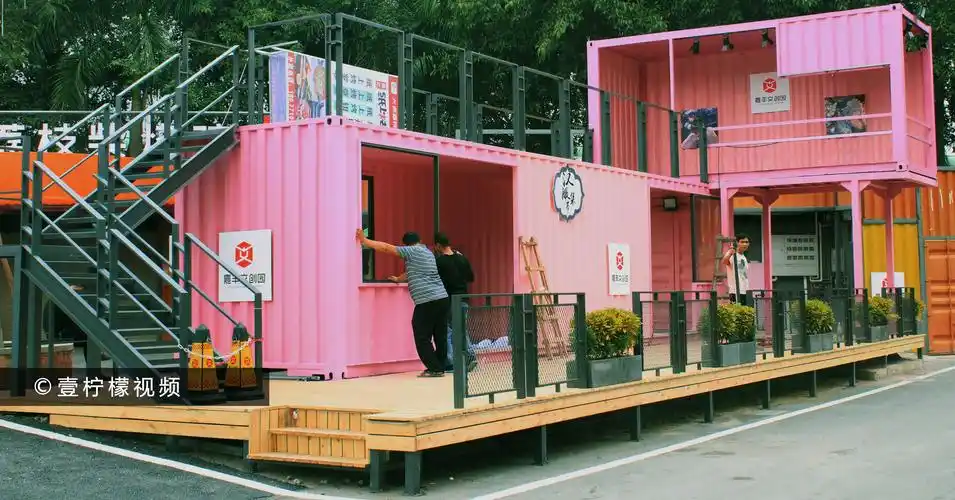 广西南宁:南宁大型涂鸦和集装箱改造群,你喜欢吗?